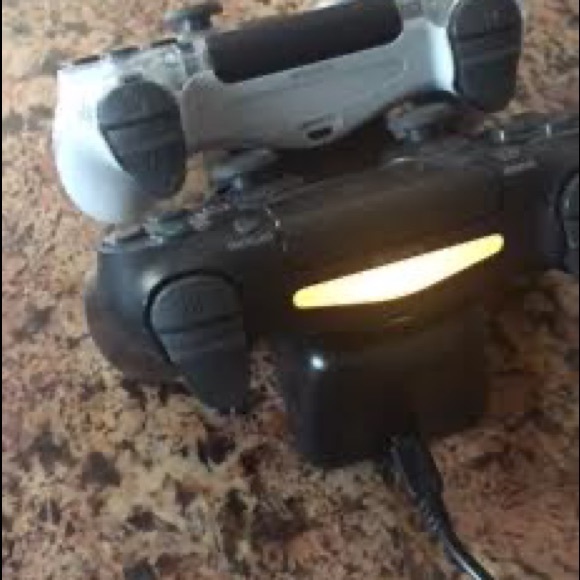 PlayStation 4, 4 controls,mortal combat xl,sniper,just cause 4,genesis,crew2 - Picture 4 of 5